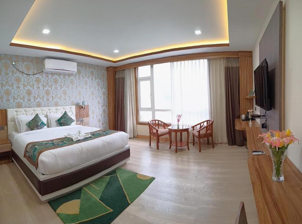 Staynest Retreat And Spa Gangtok With Parking & Swimming Pool Exterior photo